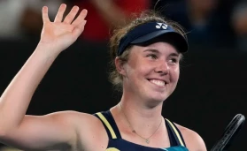 Linda Noskova.