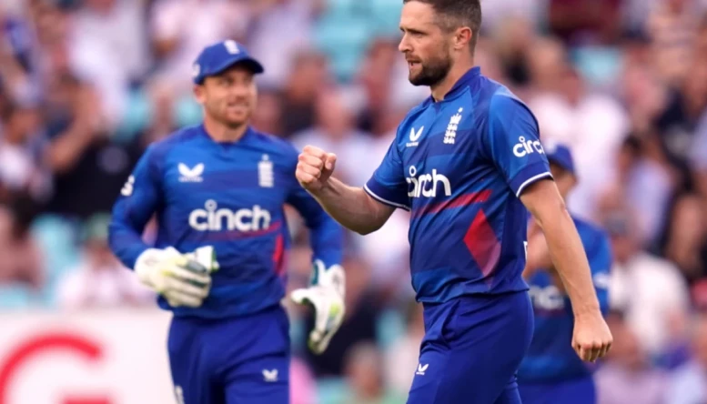 Chris Woakes and Jos Buttler.