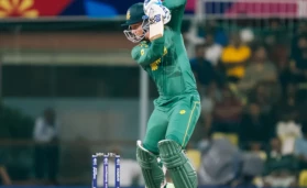 Rassie van der Dussen.