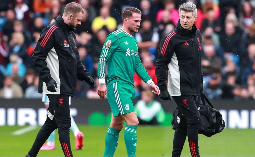 alexis-mac-allister-of-liverpool-receives-medical-treatment-14-september-202516.webp