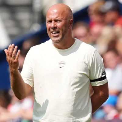 Arne Slot pre-season