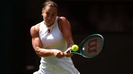 Aryna Sabalenka strong back hand