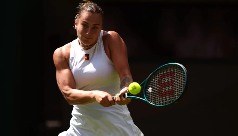 Aryna Sabalenka strong back hand