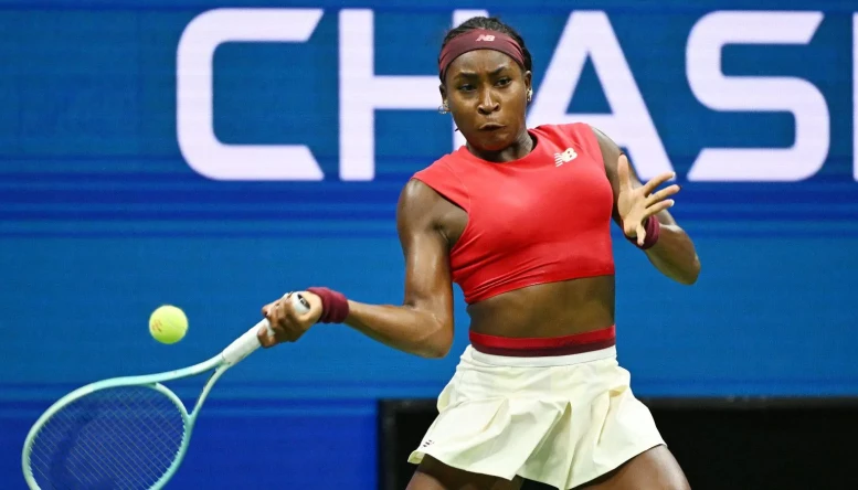 coco gauff us open 2025 R2 alamy