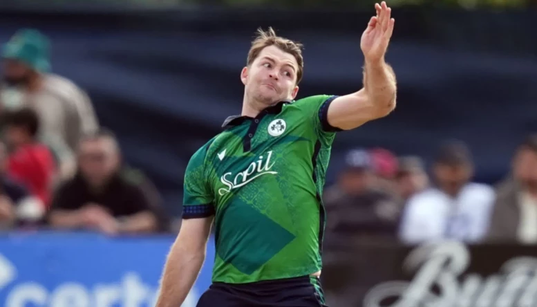 Curtis Campher bowling action