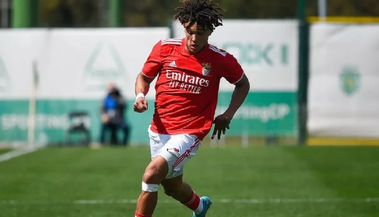 Diego Moreira.