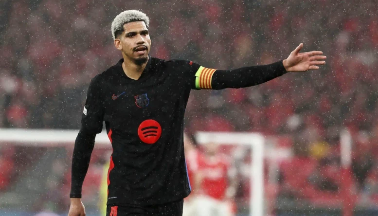FC Barcelona defender Ronald Araujo
