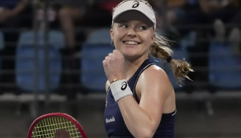 Harriet Dart.