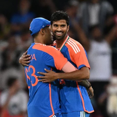 India Washington Sundar v Australia 4th T20I 2025 alamy