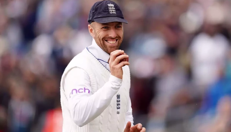 Jack Leach