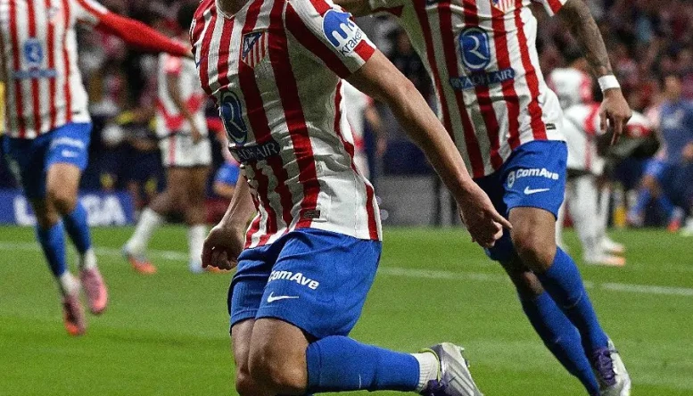 Julian Alvarez of Atletico Madrid celebrates after scoring 