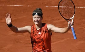 Karolina Muchova.