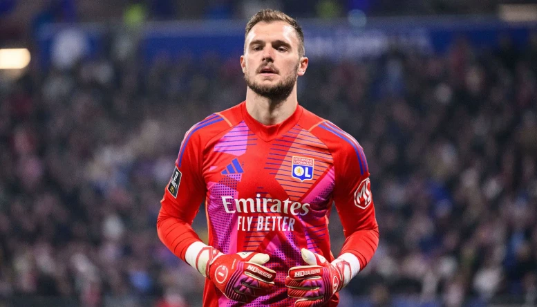 Lyon goalkeeper Lucas Perri Feb, 2025
