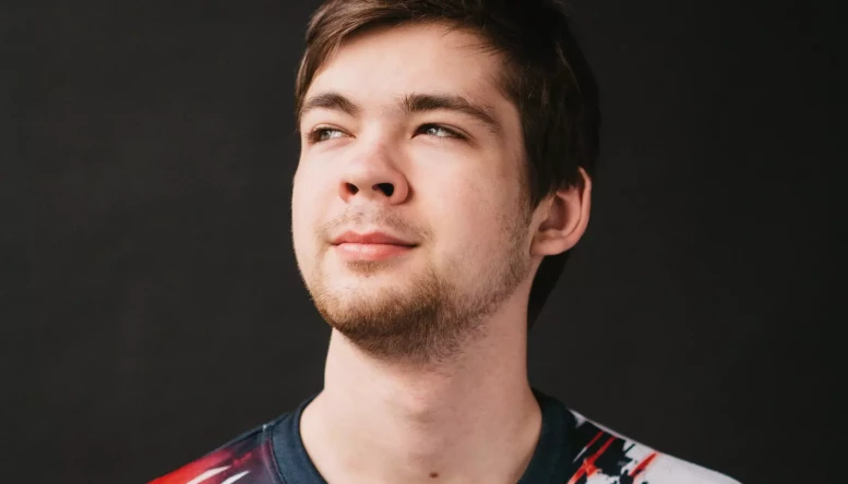 Malr1ne of Team Falcons