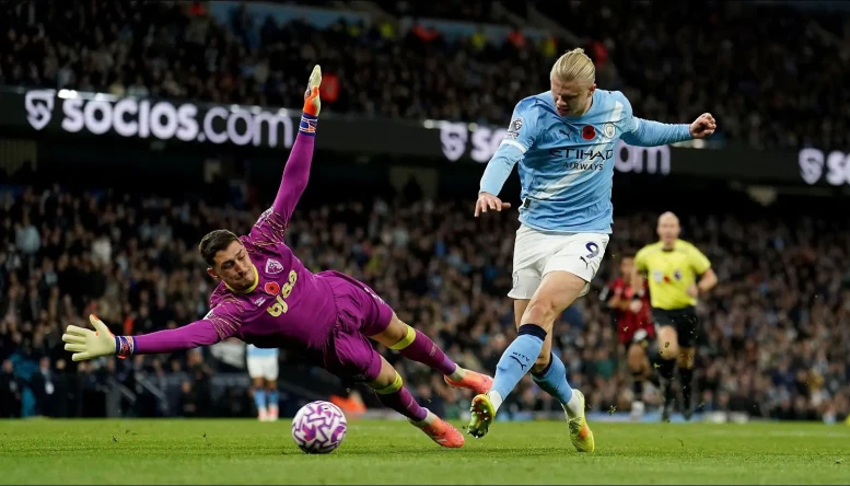Manchester City's Erling Haaland scores 