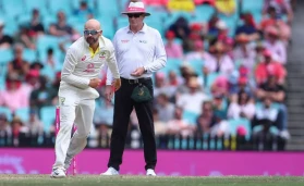 Nathan Lyon.