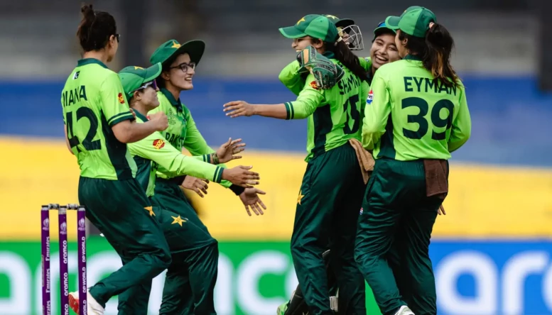 Pakistan Women celebration
