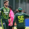 Shaheen Shah Afridi and Babar Azam (alamy images)