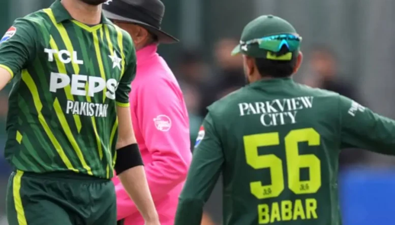 Shaheen Shah Afridi and Babar Azam (alamy images)