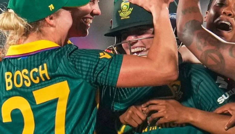 South Africa's Nadine de Klerk celebrates with teammates after defeating India 