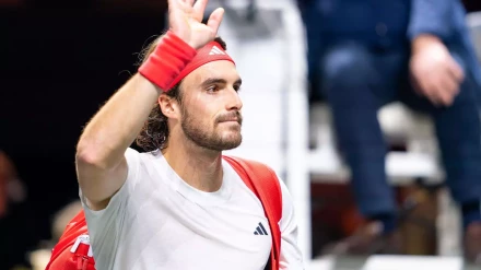 stefanos-tsitsipas-feb-202516