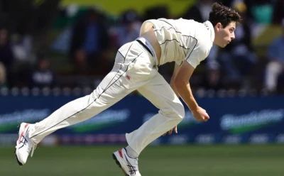 will-o-rourke-bowling-stride16.webp